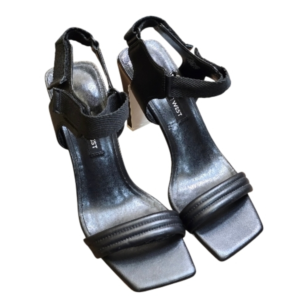 Nine West Black Strappy Block Heels Sz 7 - Picture 2 of 11